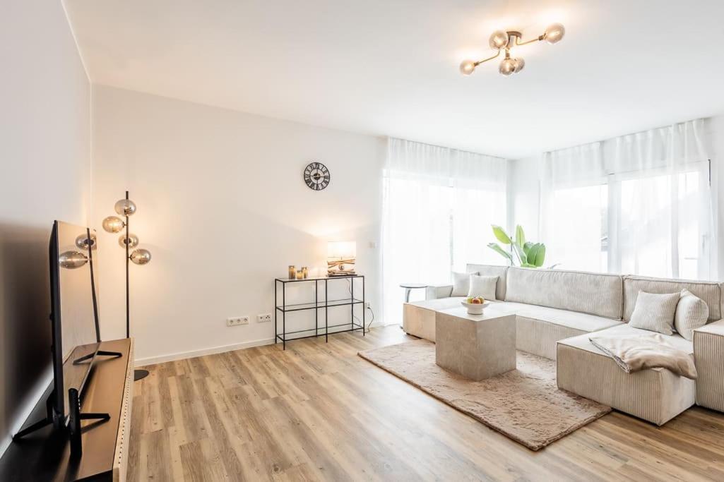 Sky Penthouse 07 I Aufzug I Tv I Terrasse I Bbq Apartment Hamm (North Rhine-Westphalia)
